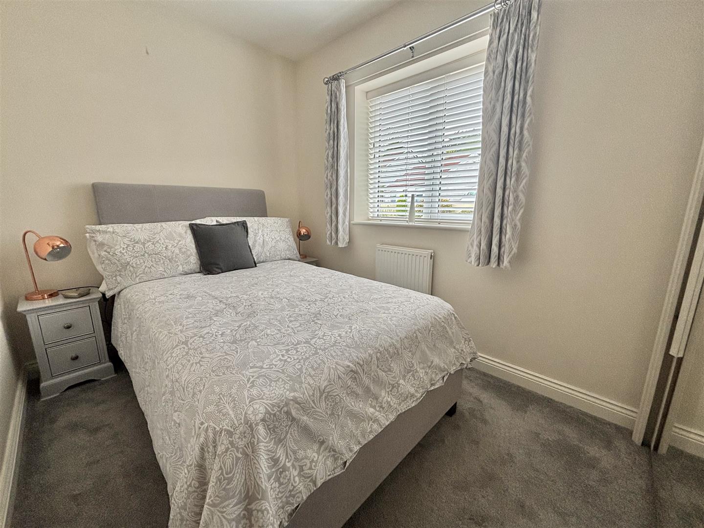 Voylart Close, Dunvant, Swansea